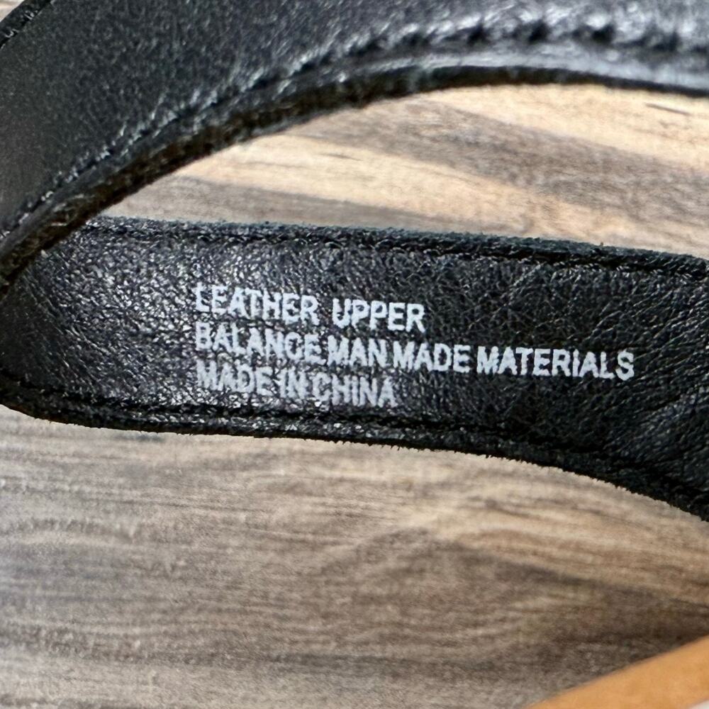 NIB Born Pawnee 8M Black Leather Strappy Comfort Lightweight Wedge Sandals - Picture 8 of 11